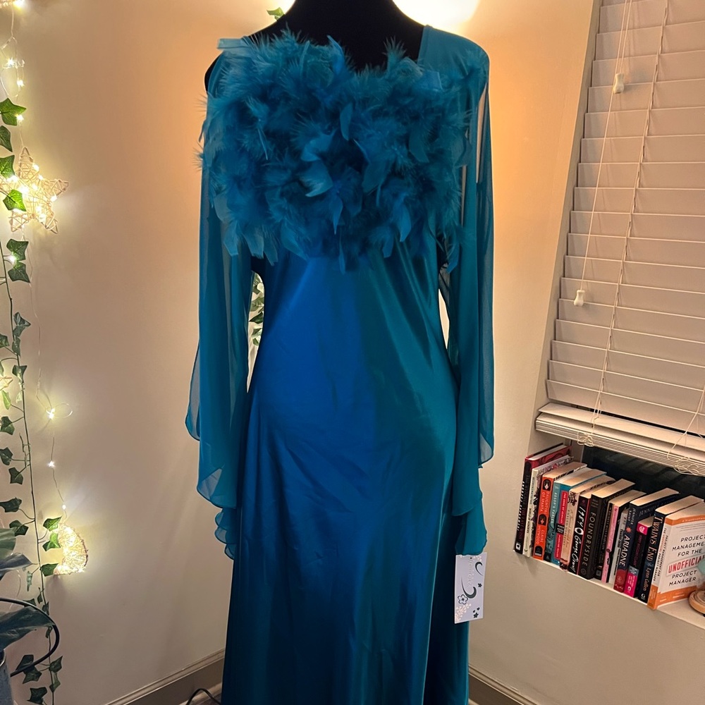 Satin fuzzy nightdress